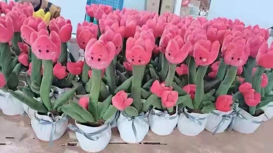 Cross-border new style: dancing and swaying tulip, seductive rose, singing recording, plush toy, cactus pic 9