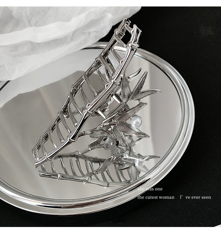 银色抓夹后脑勺金属简约气质冷淡风发夹大号高级感鲨鱼夹子头饰女详情2