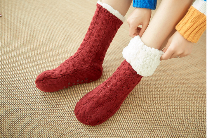 Wholesale floor socks, adult home postpartum socks, leg covers, sleep Christmas snow socks, coral fleece slippers, carpet socks pic 6