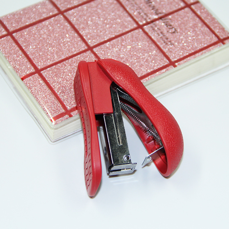 Factory direct sales of large-sized universal staples, binary card staplers, stationery products pic 6