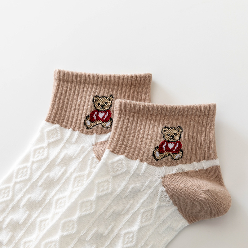Short love bear cute cartoon calcetines deportivos para mujeres primavera/otoño calcetines para niñas calcetines al por mayor colegial viento calcetines de boca rasa calcetines de piso una pieza de repuesto calcetines pic 6