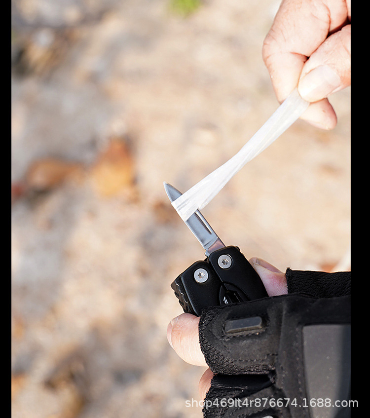 厂家直销多功能折叠钳子不锈钢组合工具钳便携户外露营家用维修钳详情12