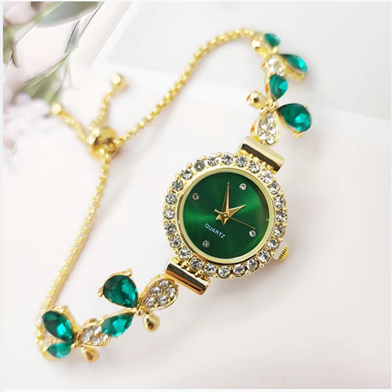 2024新款花型树叶镶钻女士手表气质时尚女款学生抽拉式手链表现货详情7