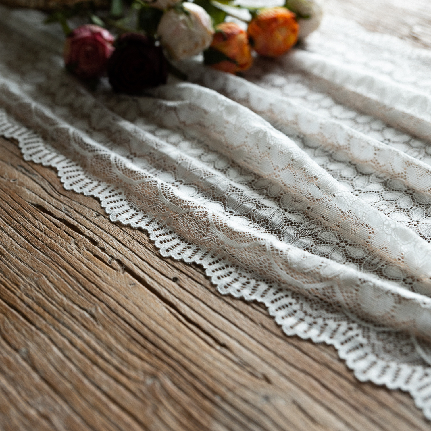 Lace table flag, American retro tablecloth, TV cabinet cover, home Chinese trend decoration bed flag, dressing table scarf, cross-border manufacturer pic 11