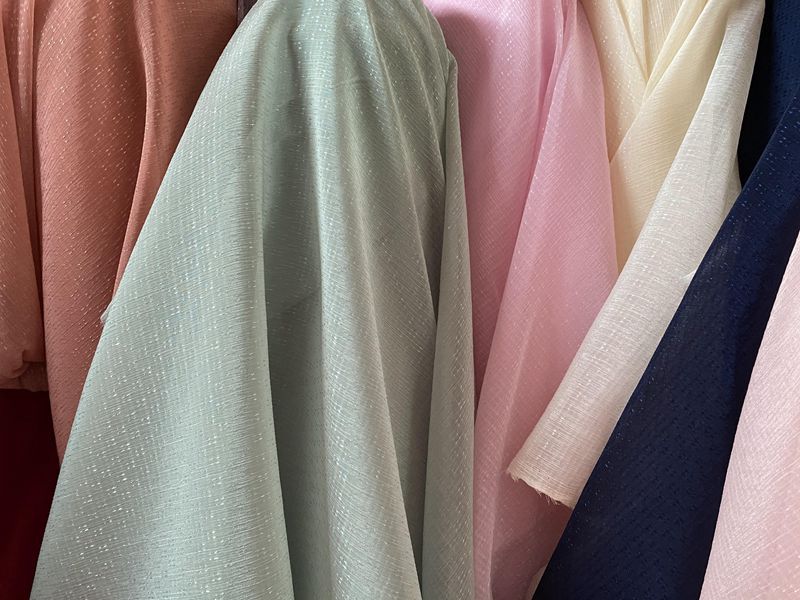 Wholesale of new polyester clothing, skirt, yarn fabric, toys, headwear, hair accessories, scarf fabric, dot star yarn and wrinkled fabric pic 9