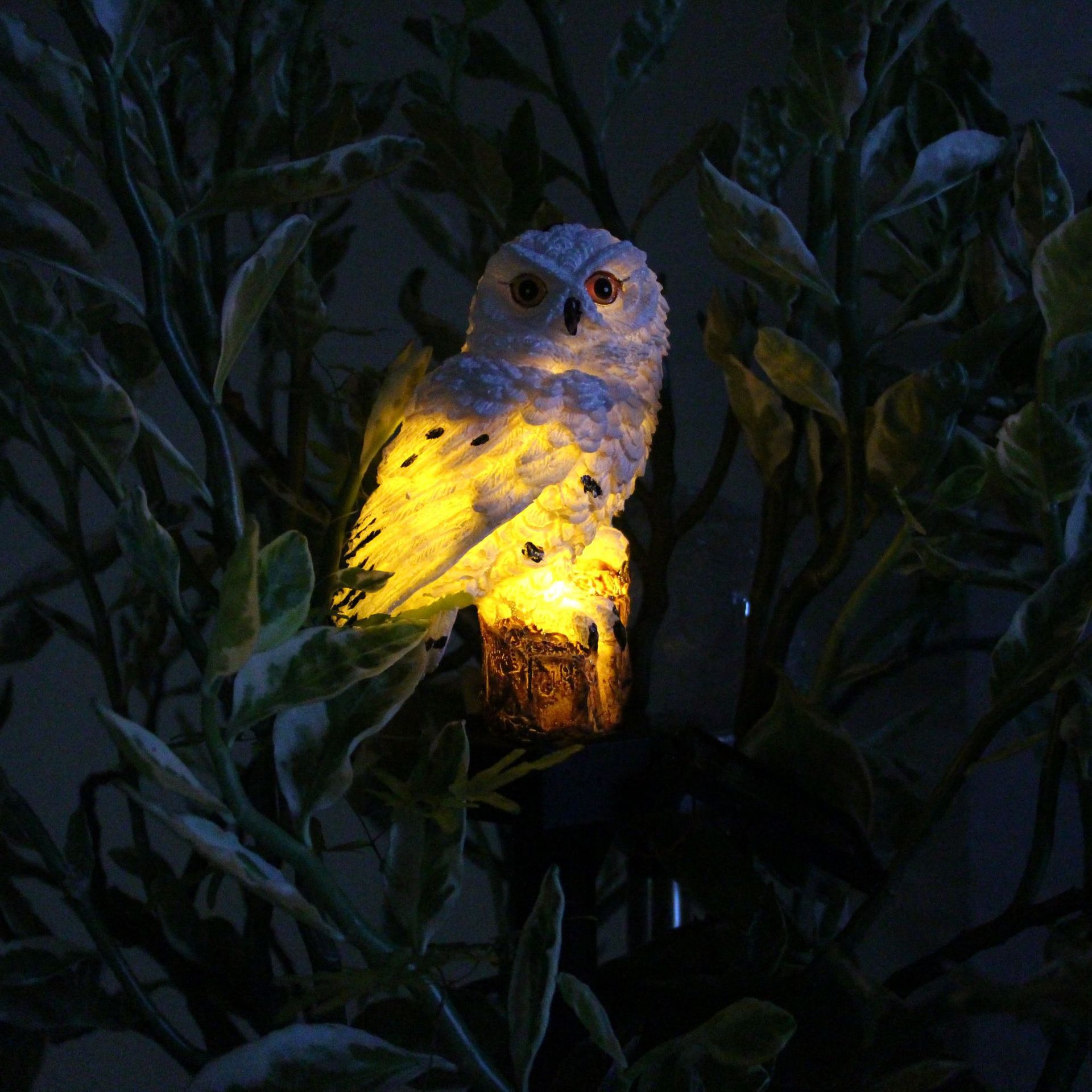 Solar owl lamp, resin garden lamp, outdoor waterproof courtyard landscape decoration, led lawn ground insert lamp pic 12