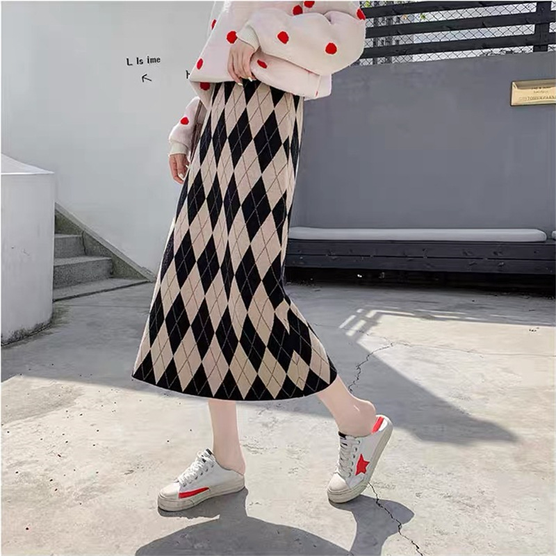 Retro checkered knitted skirt for women, new autumn and winter style, high-waisted, slimming, mid-length A-line skirt, woolen hip-hugging skirt pic 17