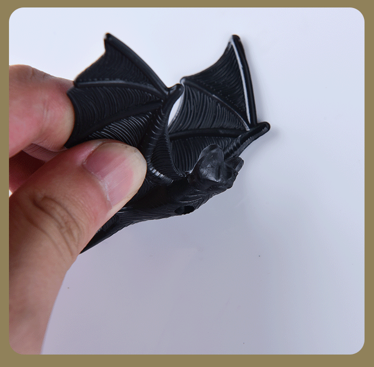跨境万圣节日整蛊道具仿真蝙蝠模型愚人节恶搞整人玩具假昆虫蝙蝠详情5