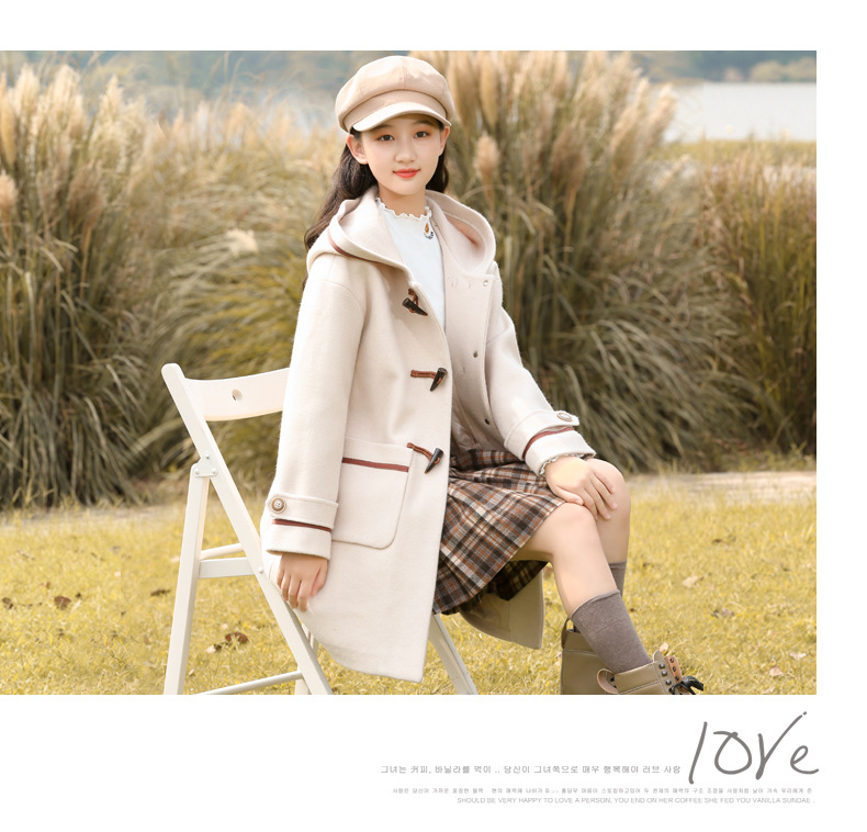 21516 College-style woolen coat 2021 Autumn/Winter new style for junior high school students, winter wear for girls with horn buttons and woolen fabric pic 9
