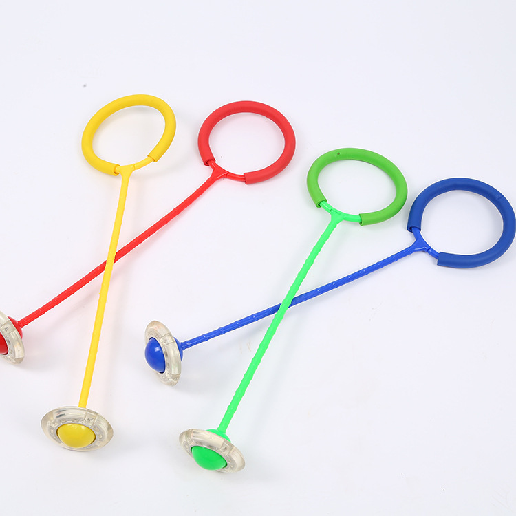 厂家儿童跳跳球 炫舞闪光跳旋转跳跳球 成人健身发光跳舞球玩具详情14