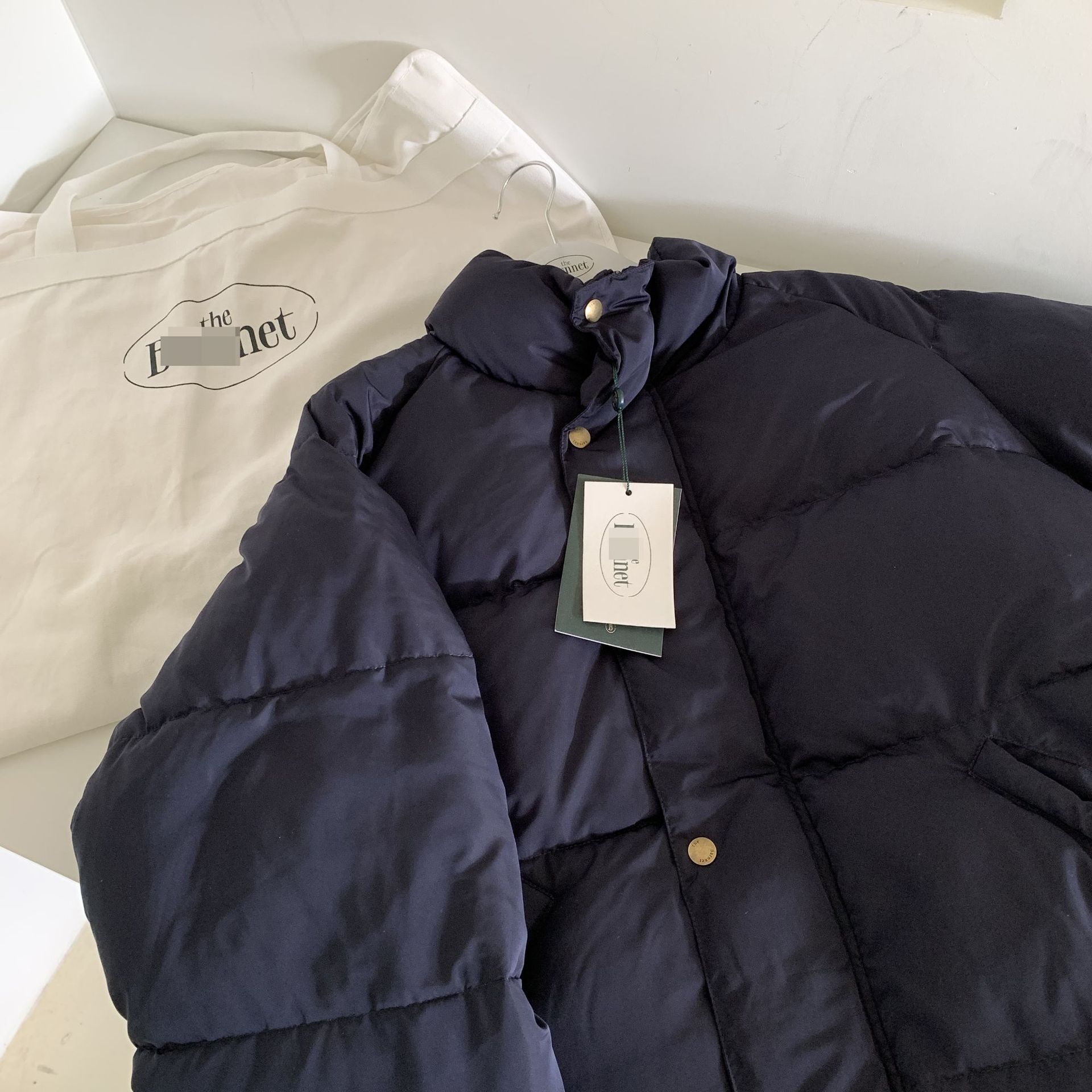 2022 Winter new style of Korean Dongdaemun th*bar*net stand-up collar 90 white duck down down jacket for women in stock pic 16