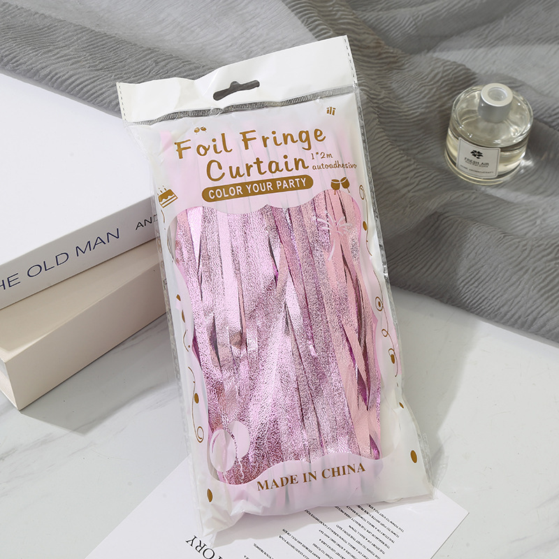 跨境高亮闪光1*2M雨丝帘创意儿童生日派对装饰道具墙面布置彩带详情11