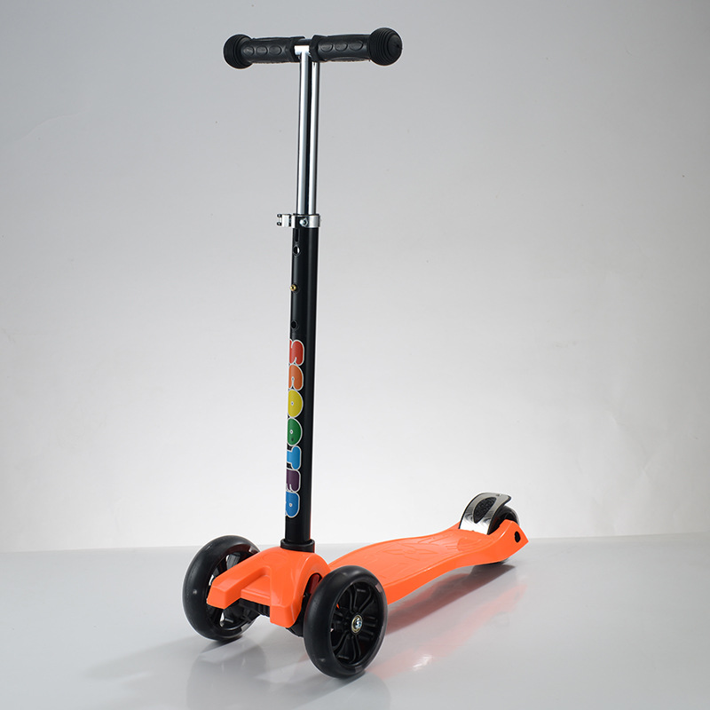 工厂批发儿童3-6-8岁脚踏PU带灯大轮可调节滑行车scooter滑板车详情10