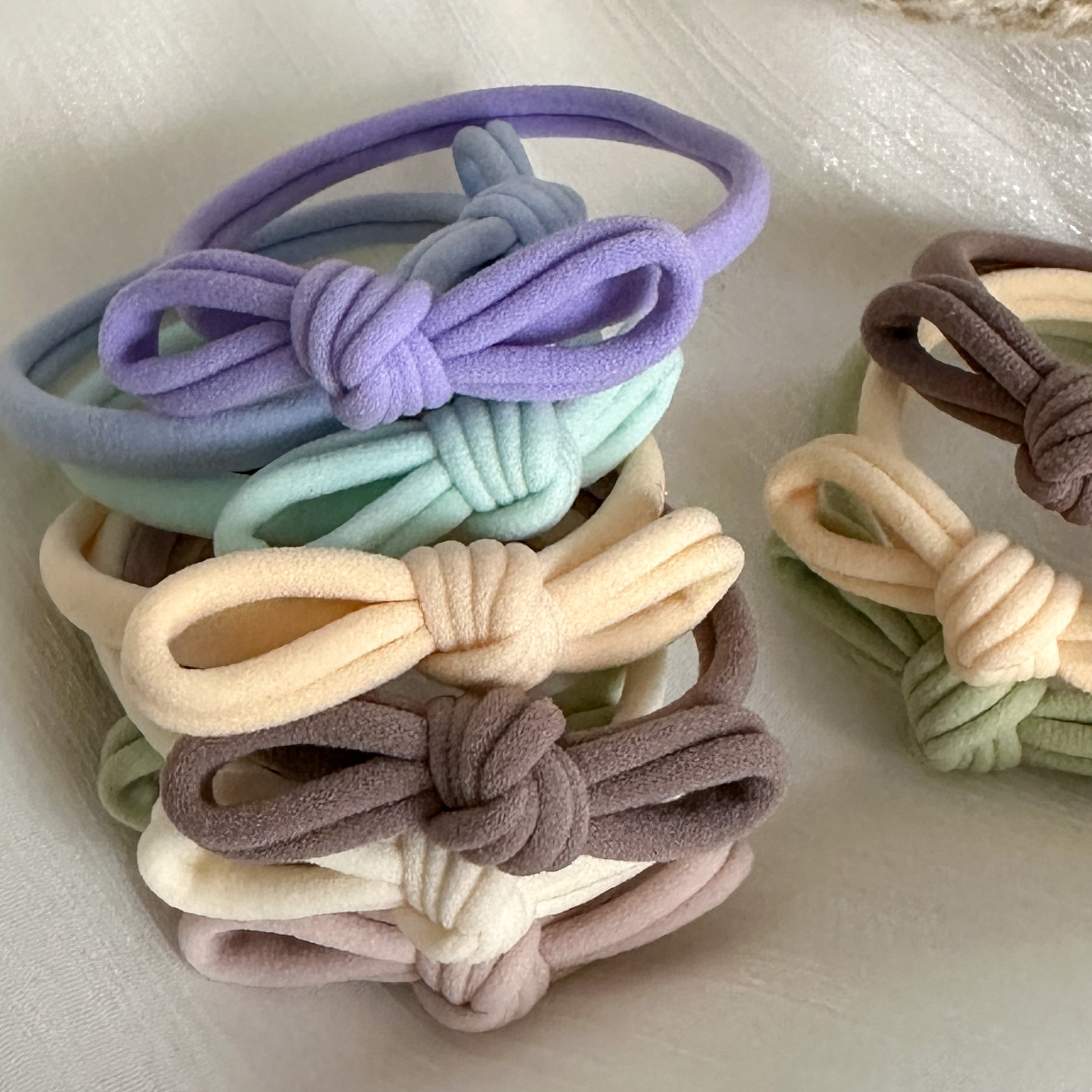 Simple and versatile, soft and highly elastic bow hair ties from Japan and South Korea, popular and durable multi-color hair ties and hair bands pic 15