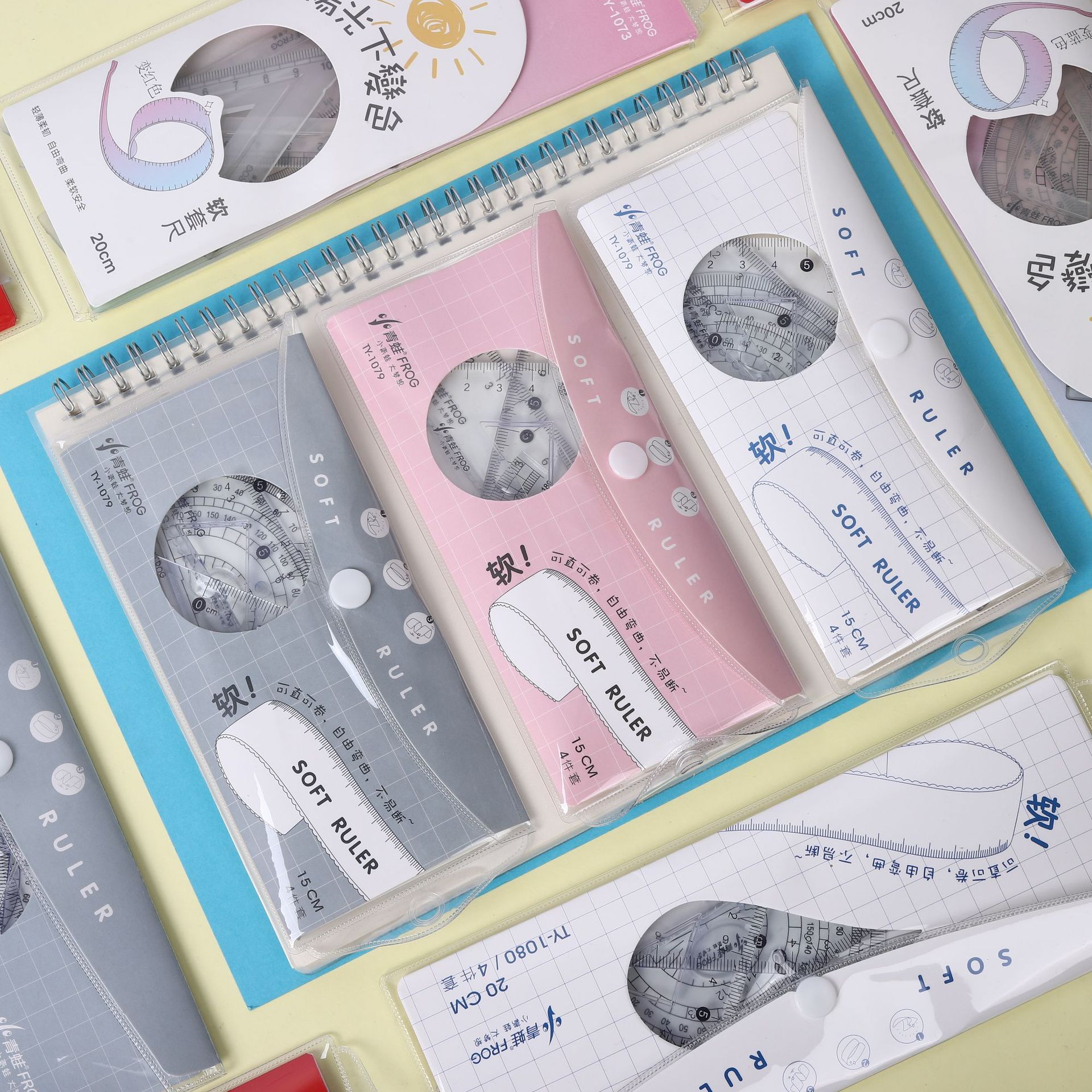 Wholesale of creative flexible rulers for exams, 20cm rulers for primary school students, four-piece set of stationery, straight rulers, and set squares for Angle measurement pic 8