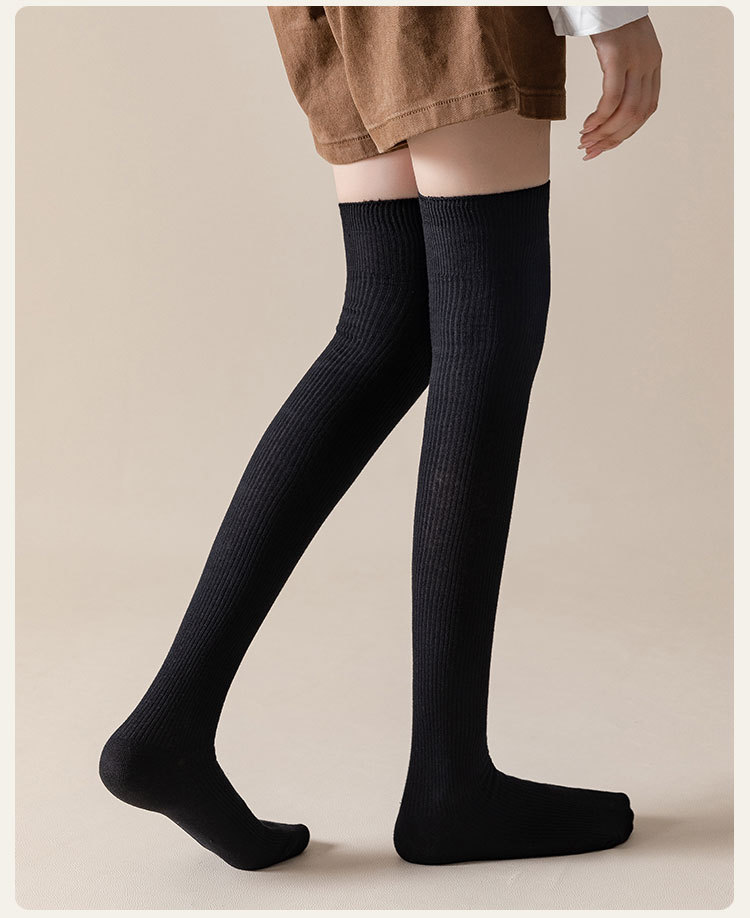 Calcetines stand one piece por encima de la rodilla calcetines de otoño e invierno para mujeres calcetines de algodón de color sólido rodilleras botas presión piernas delgadas extensiones antideslizantes muslos calcetines one piece por el cabello pic 15