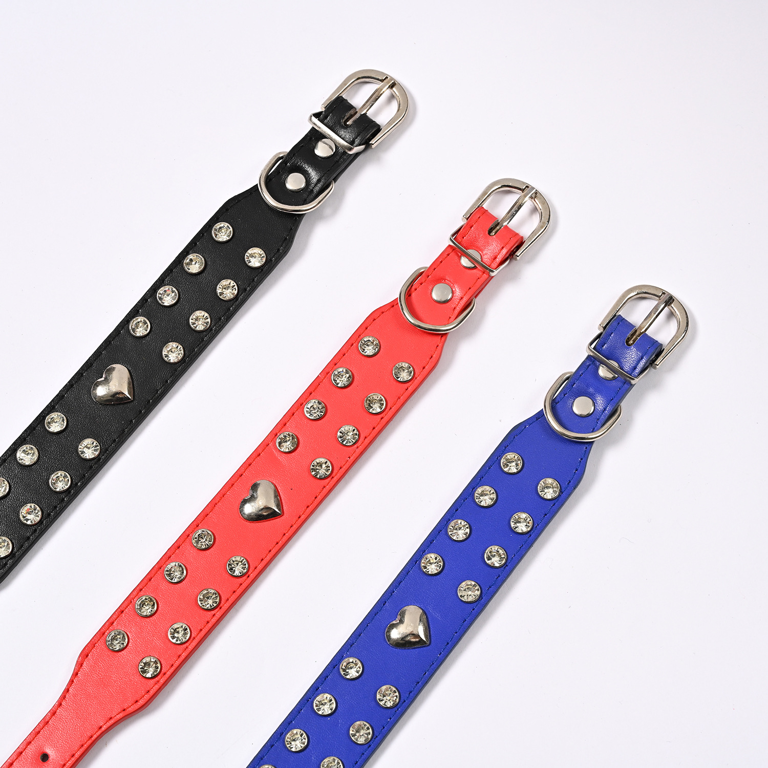 2022 New PU leather heart-shaped dog collar, pet neck collar, pet accessory, adjustable dog collar, factory wholesale pic 7