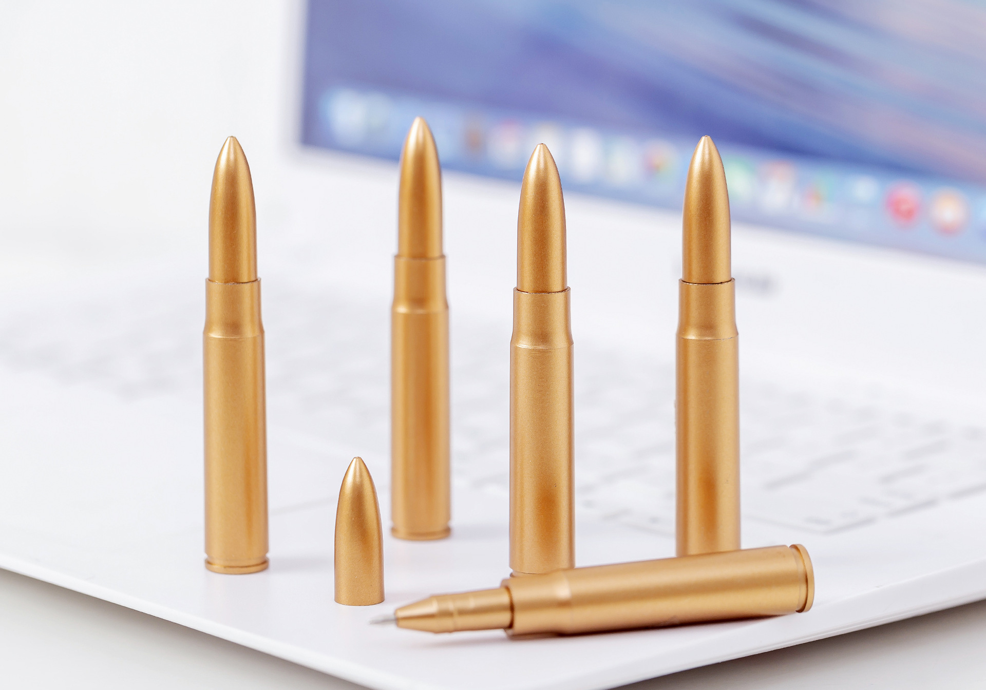 R Creative Shape Ballpoint Pen Blue 0.5mm student creative Ballpoint Pen Wholesale manufacturer pic 8