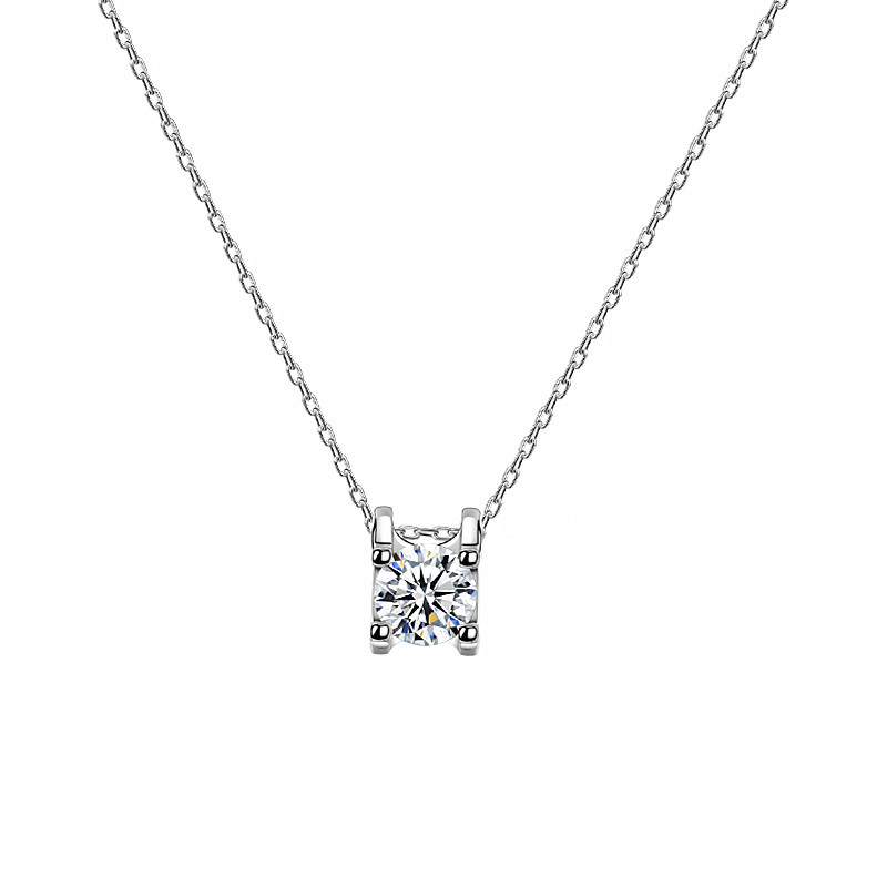 A high-quality imitation D-color moissanite four-leaf clover female pendant with eight hearts and eight arrows from a live-streaming product by a popular influencer on Kuaishou and Douyin pic 62