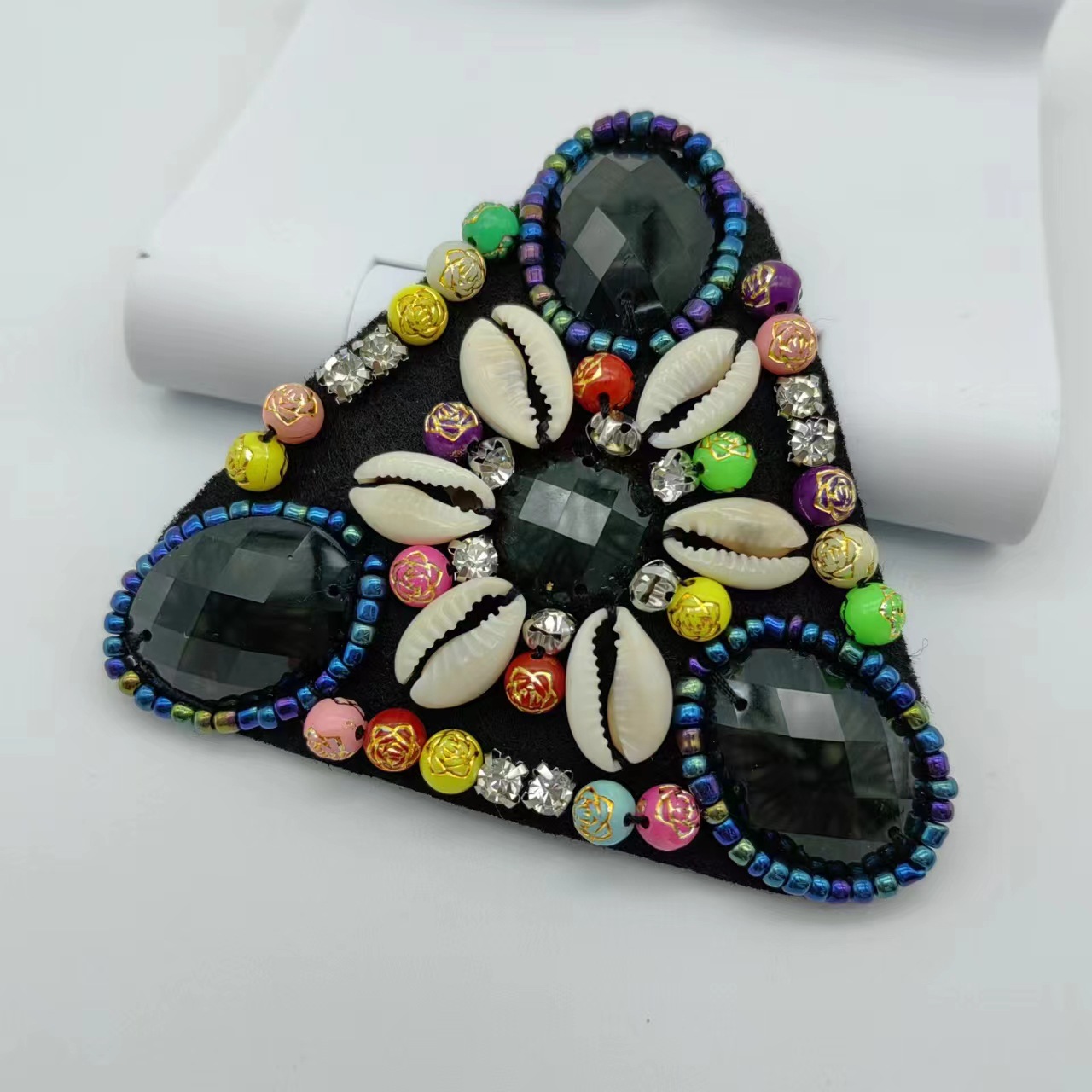 欧美热销彩色米珠串手缝配件diy鞋扣饰品配饰高档鞋花扣腰带装饰详情5