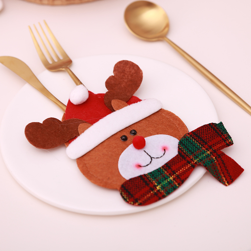 Hao Bei's new Christmas decorative items: table knife and fork sets, creative cartoon tableware sets, Santa Claus knife and fork bags pic 16