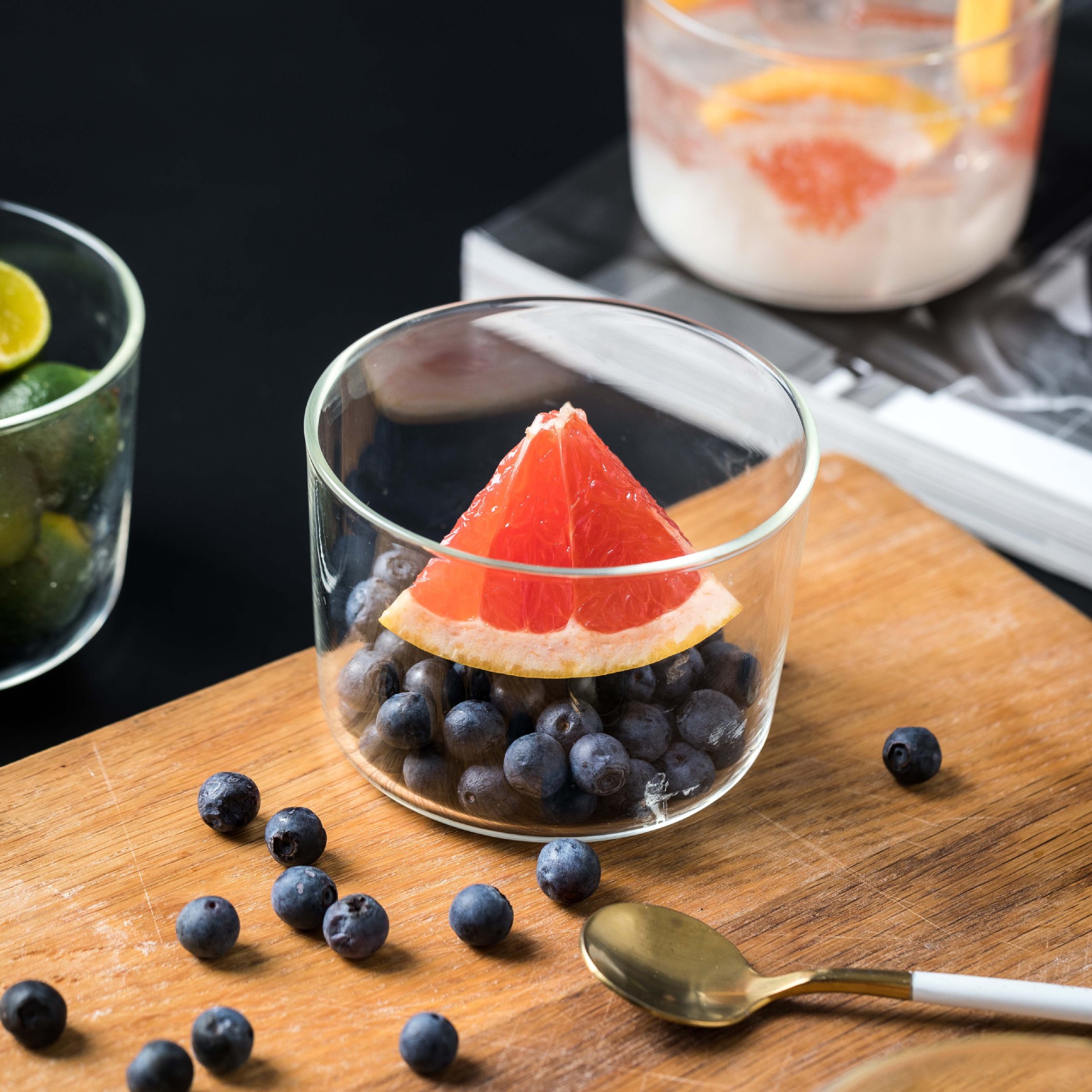 ins风皮革手提玻璃花瓶简约花器家居装饰品收纳摆件烛台水培花瓶详情8