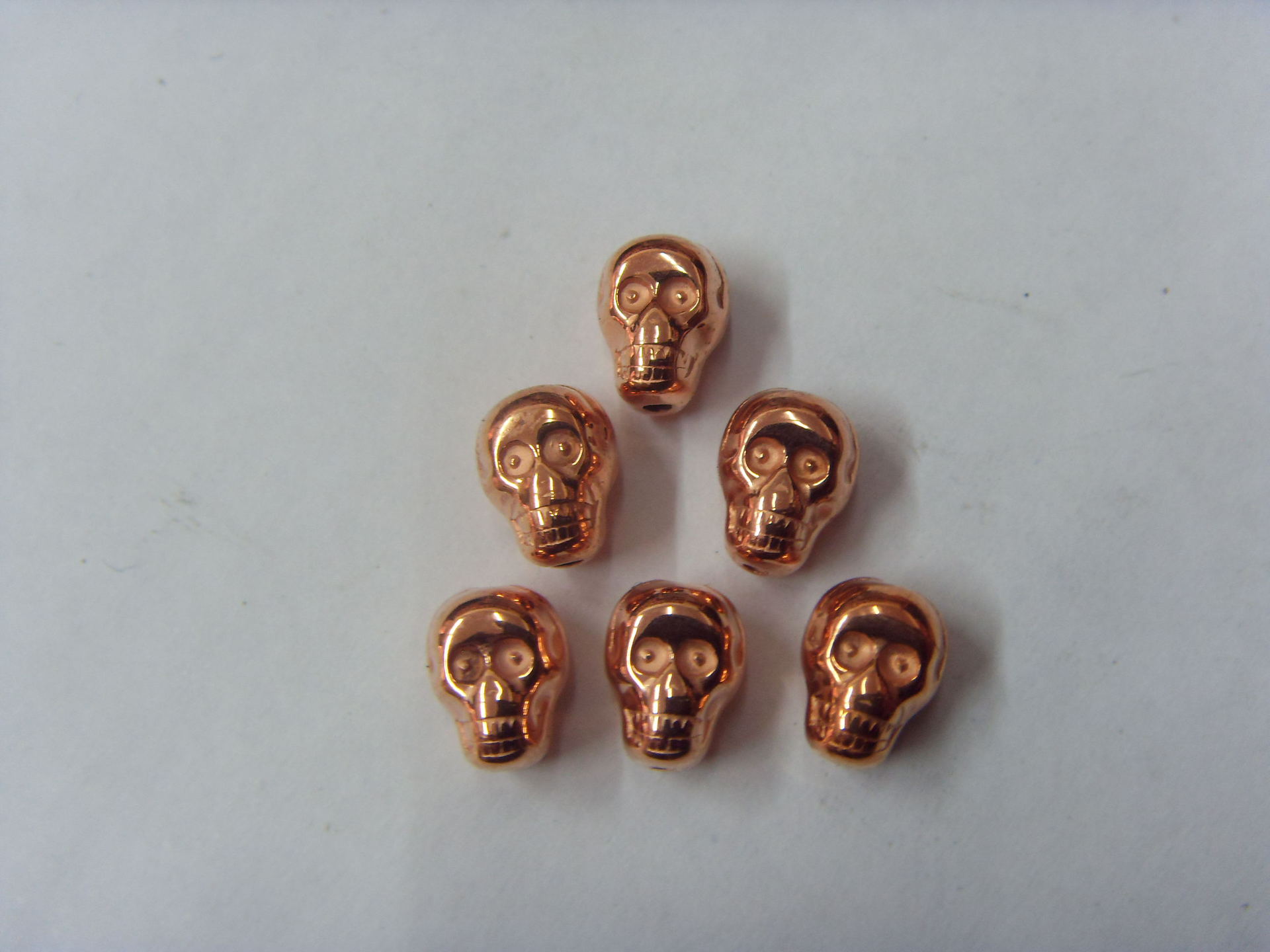 The manufacturer supplies diy accessories, solid-color beads, imitation pearls, electroplated beads, hand-strung beads, and clothing accessories pic 9