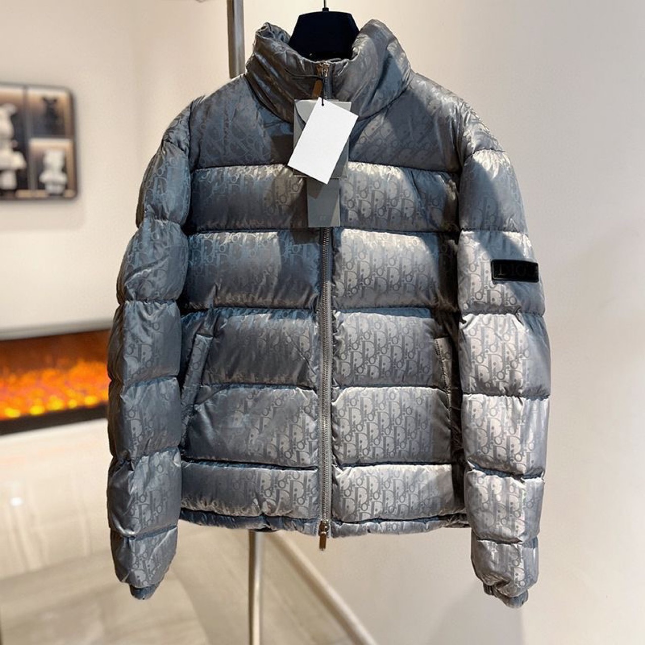 2023 Winter new fashionable and trendy men's down jacket, European stand-up collar white duck down bread jacket down jacket pic 3