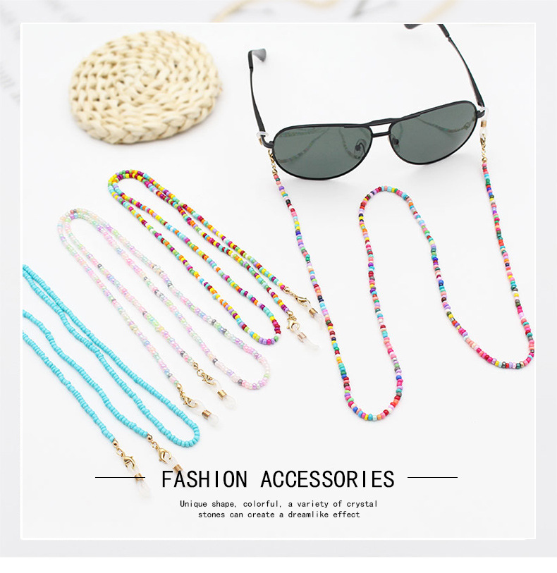 Factory direct sales of high-end eyeglass chains and anti-drop mask chains with mixed and matched rice beads from Europe, America, Japan and South Korea pic 1
