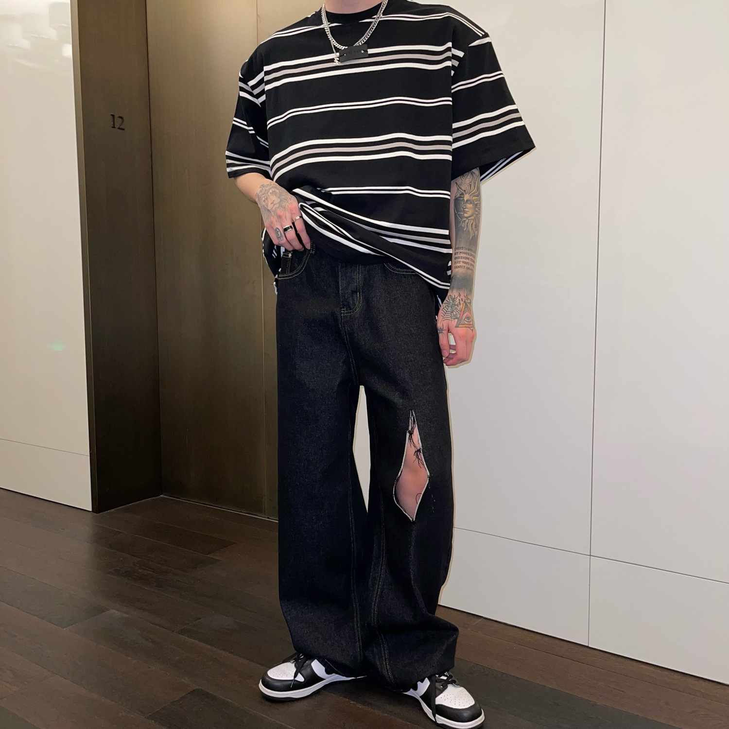 Trendy brand striped pure cotton short-sleeved T-shirt for men, new summer 2024 Korean style loose and casual shoulder pad half-sleeved in Instagram style pic 6