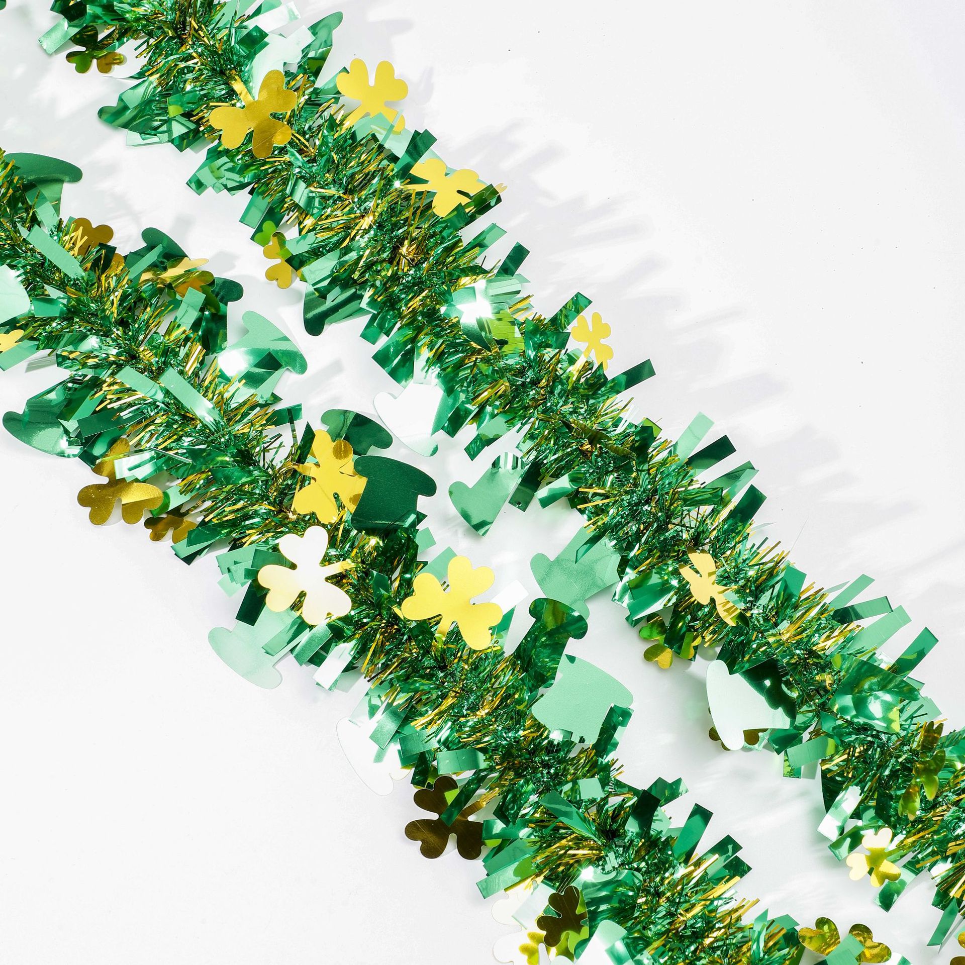 毛条彩条拉花彩带结婚用品圣诞婚庆幼儿园场地布置装饰详情3