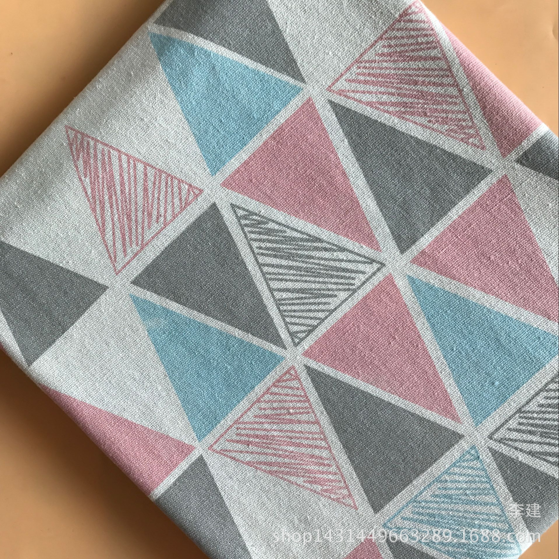 Jianxiang Textile Factory supplies linen printed Nordic-style tablecloths, cushions, aprons and storage bags, which can be made into PE film pic 18