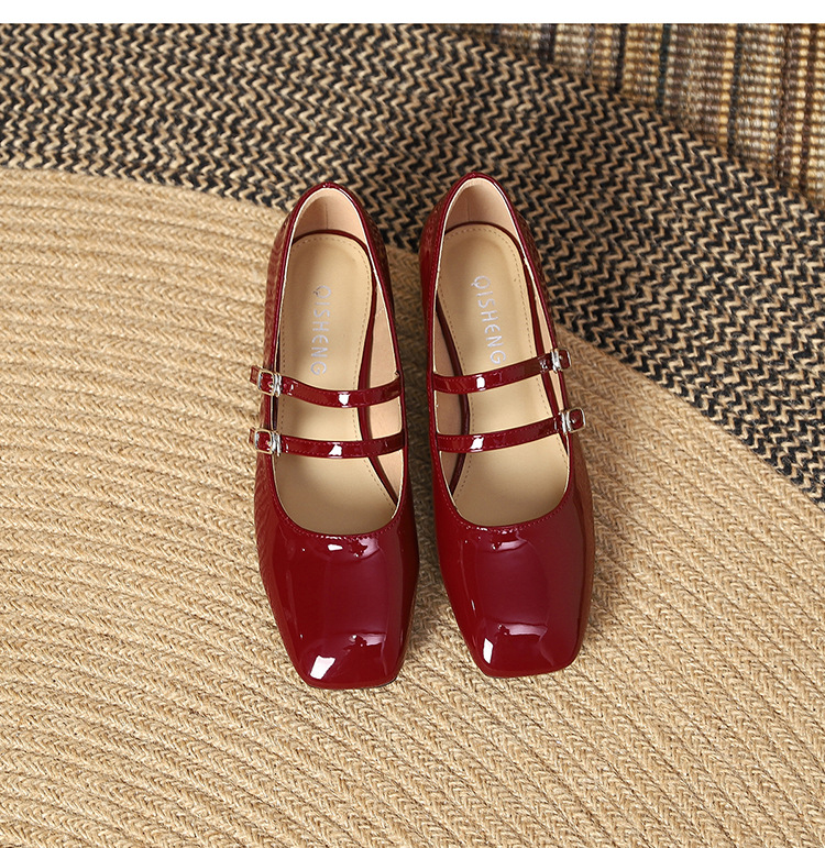 The new 2024 Spring/autumn collection of Mary Jane shoes, featuring a stylish square-toed one-shoulder style, is made of genuine leather with a shallow opening, thick mid-heel, and is a wedding shoe pic 45