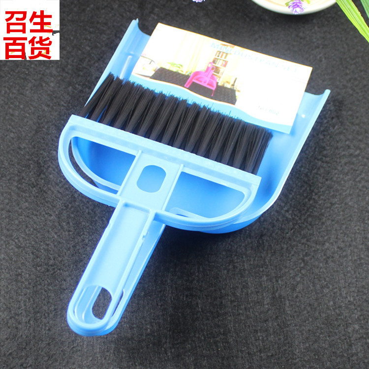 Direct supply from the manufacturer of plastic small bucket brushes, dust removal bucket brushes, desktop cleaning brushes, computer brushes and instrument brushes pic 5