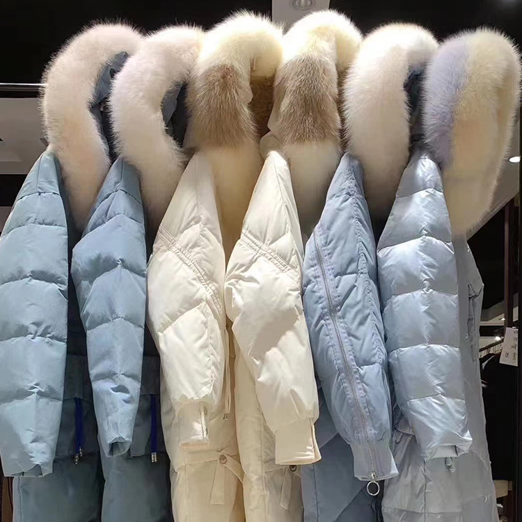 Trece líneas corte marca gran cuello peludo abajo chaqueta mujer wholesale inman marca outlet outlet mujer invierno 2022 pic 5