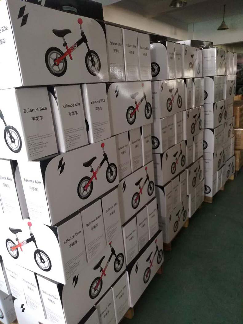 厂家批发SAHOO鲨虎无脚踏两轮儿童滑步车 平衡自行车 宝宝学步车详情14