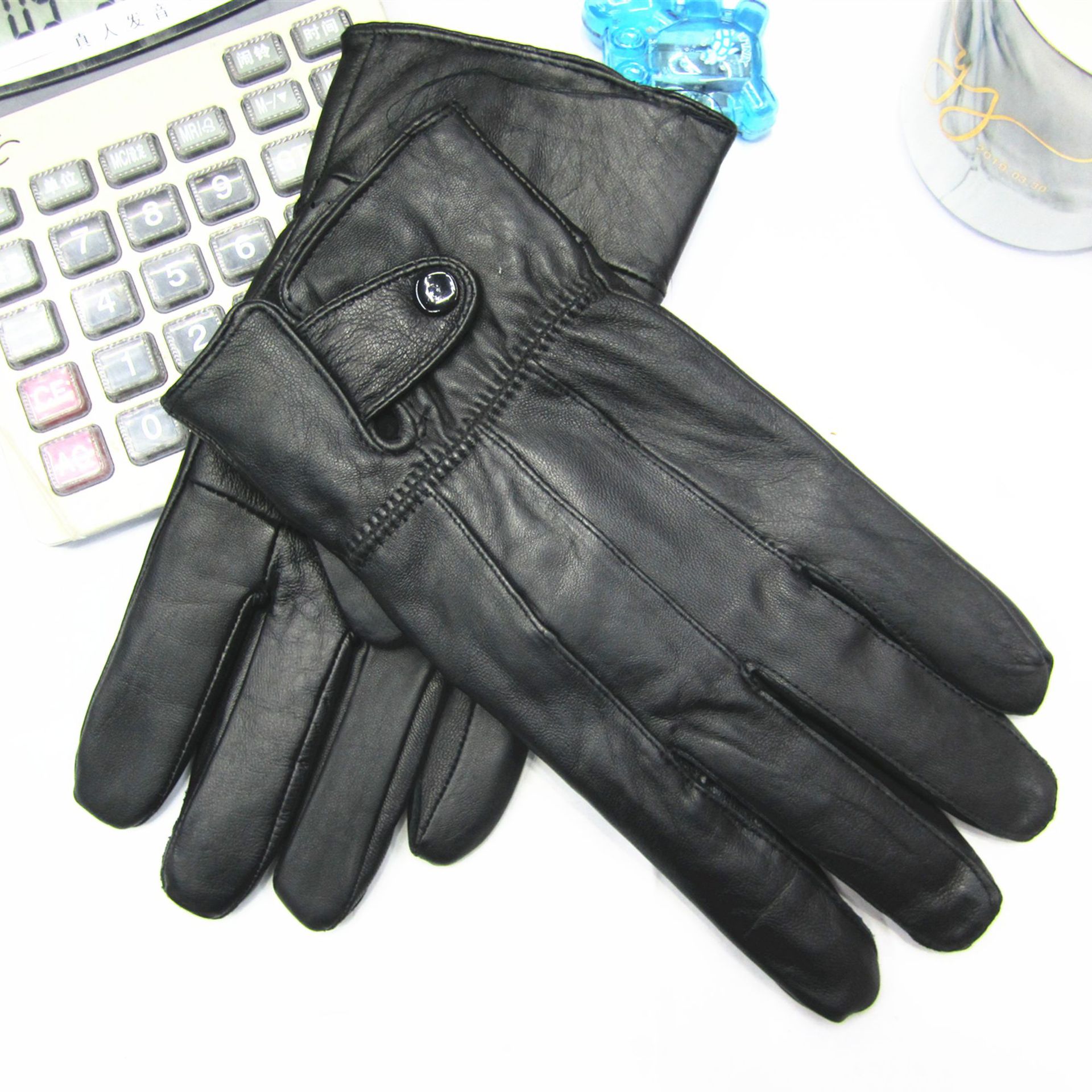 Cross-border genuine leather gloves for men, cyclists, students, Korean version, warm, fleece, thickened cotton, waterproof for driving and riding electric bikes pic 3