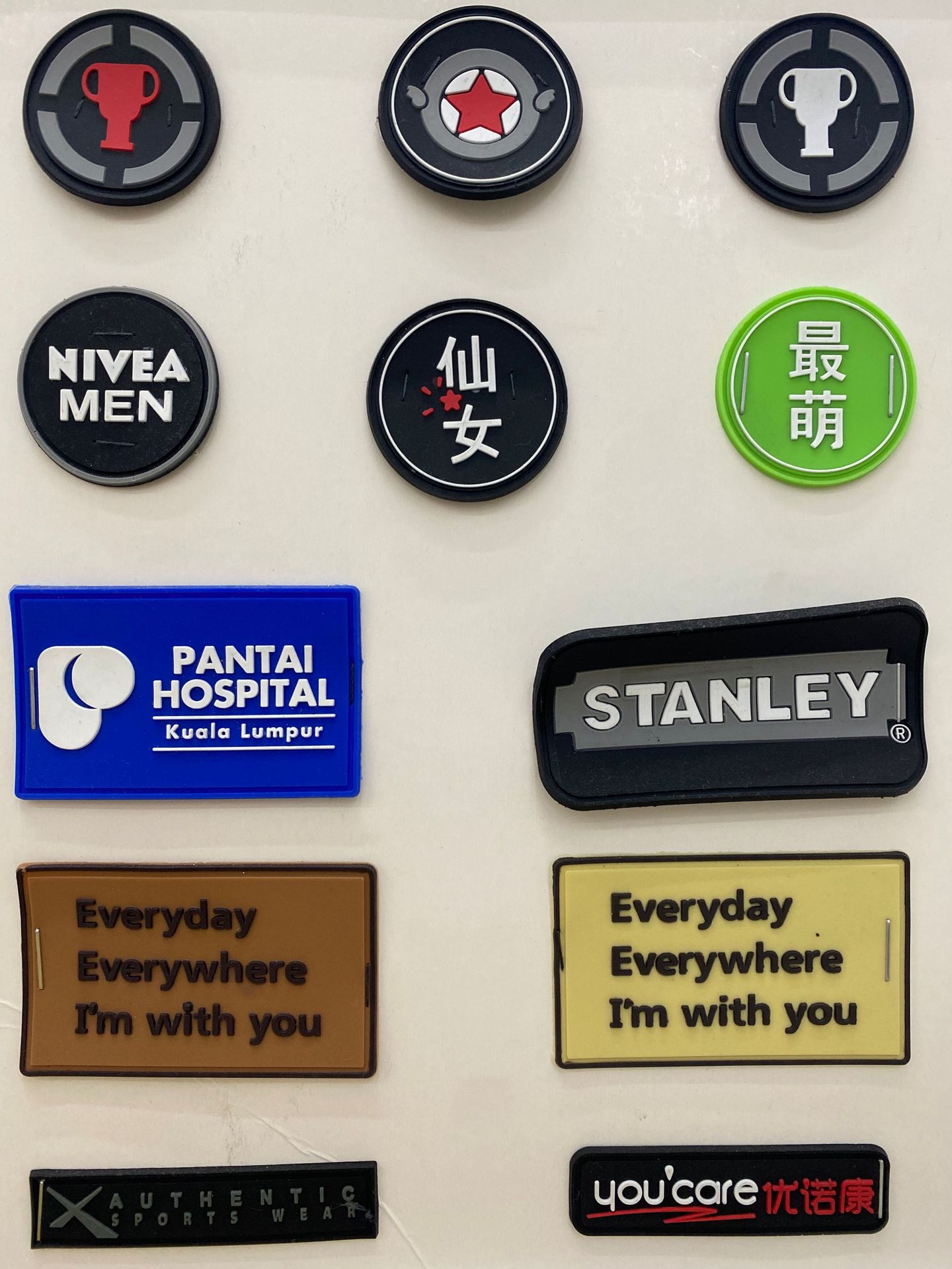 cd hole, leather label, soft rubber, epoxy resin, two-color round headphone jack, various pattern shapes, rubber stamps, silicone pull tags pic 10