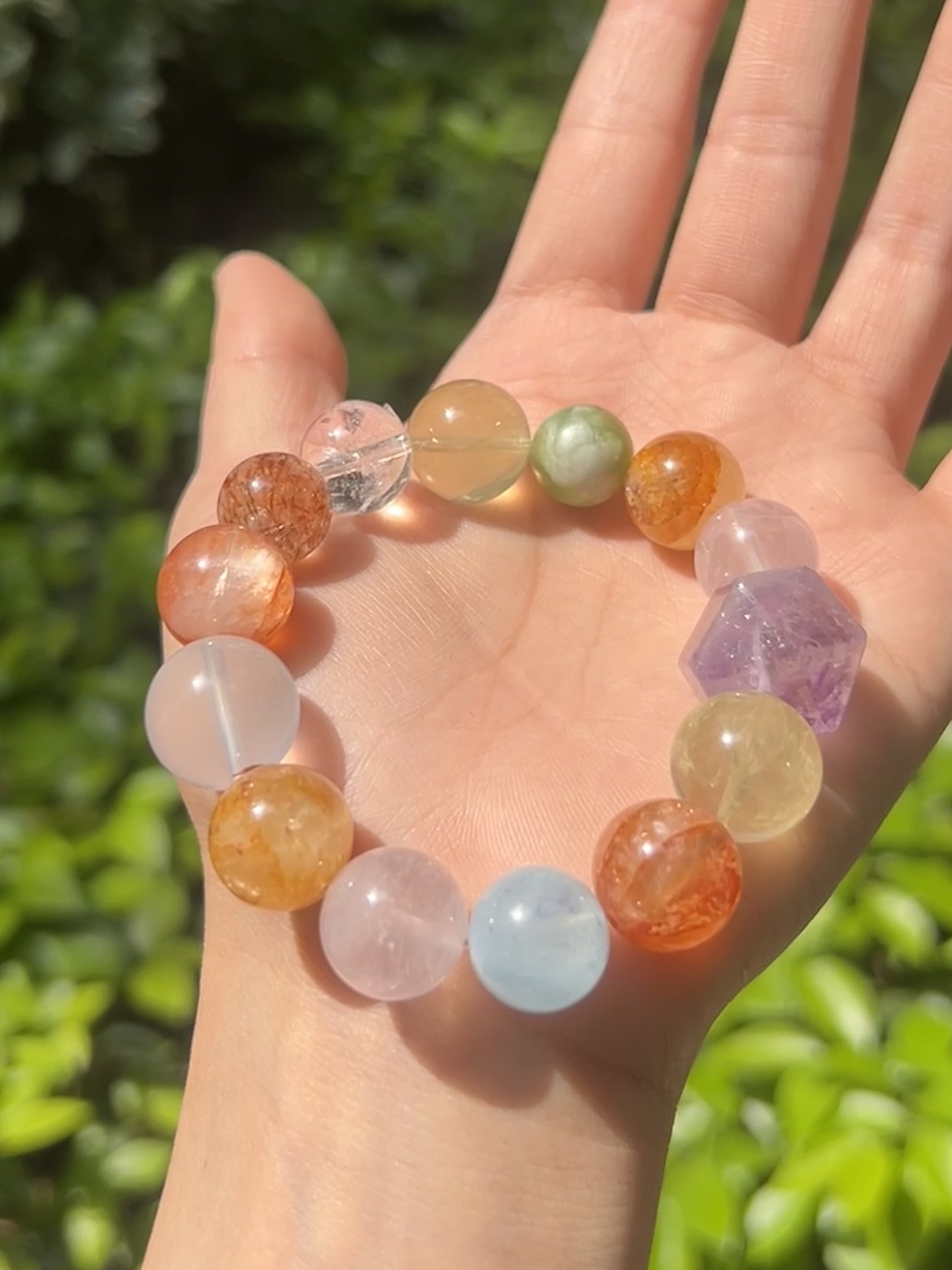 Natural crystal bracelet, large multi-treasure amethyst aquamarine red gel flower single-ring bracelet, simple live streaming wholesale pic 4