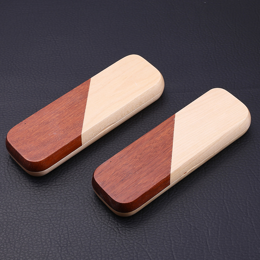 The wooden pen set in a wooden box is a practical gift for school and company employees. The wooden pen LOGO is in stock pic 5