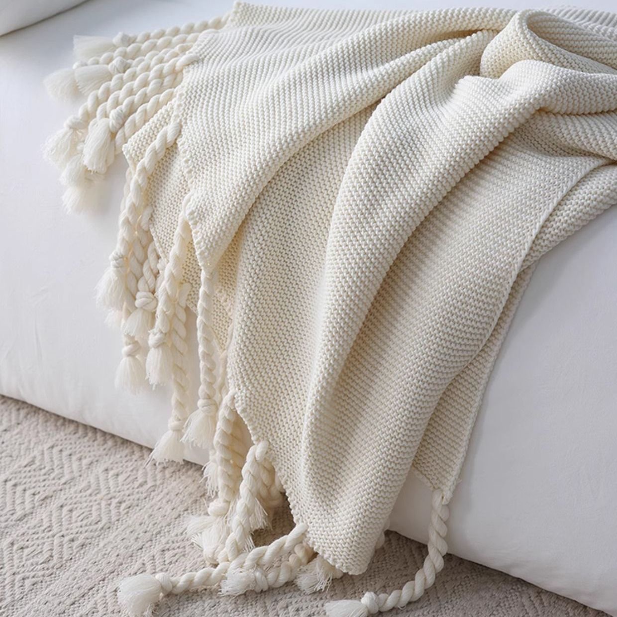 Ins-style soft solid-color acrylic warp knitted jacquard checkered blanket sample room homestay decoration camping blanket pic 4