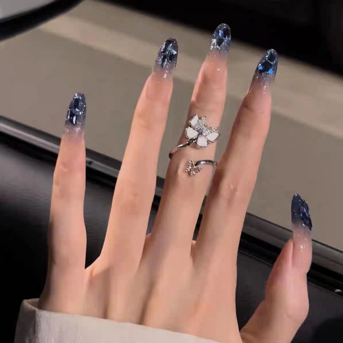 Xiaohongshu Bestseller Ice Blue Aurora Wearable Nail Nail Stickers Long wearable nail nail patches detachable finished products pic 4