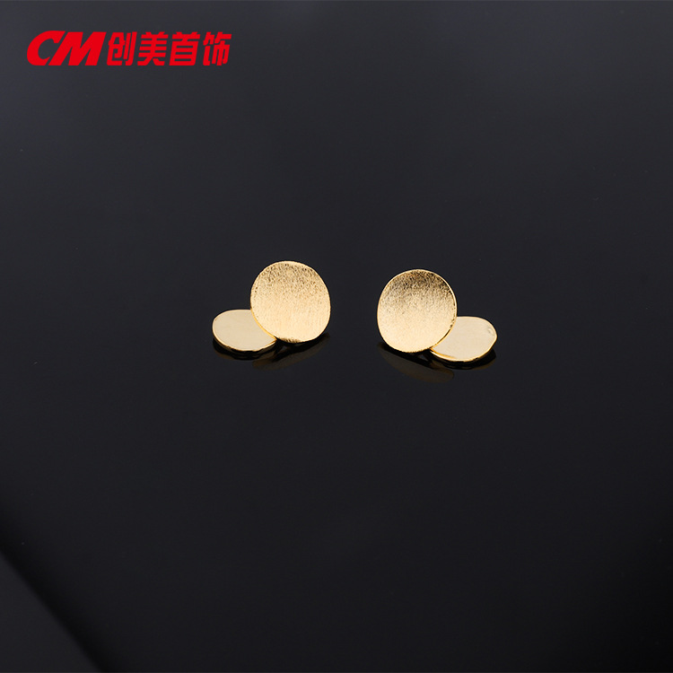 Chuangmei Jewelry offers French retro heart-shaped stud earrings set with colorful artificial gemstones, a niche and high-end accessory wholesale pic 9