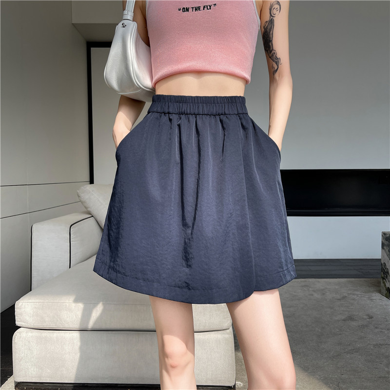 Two homemade, casual, versatile, solid color, irregular, unique, individual, fashionable and design-savvy skirts, pants and shorts pic 13
