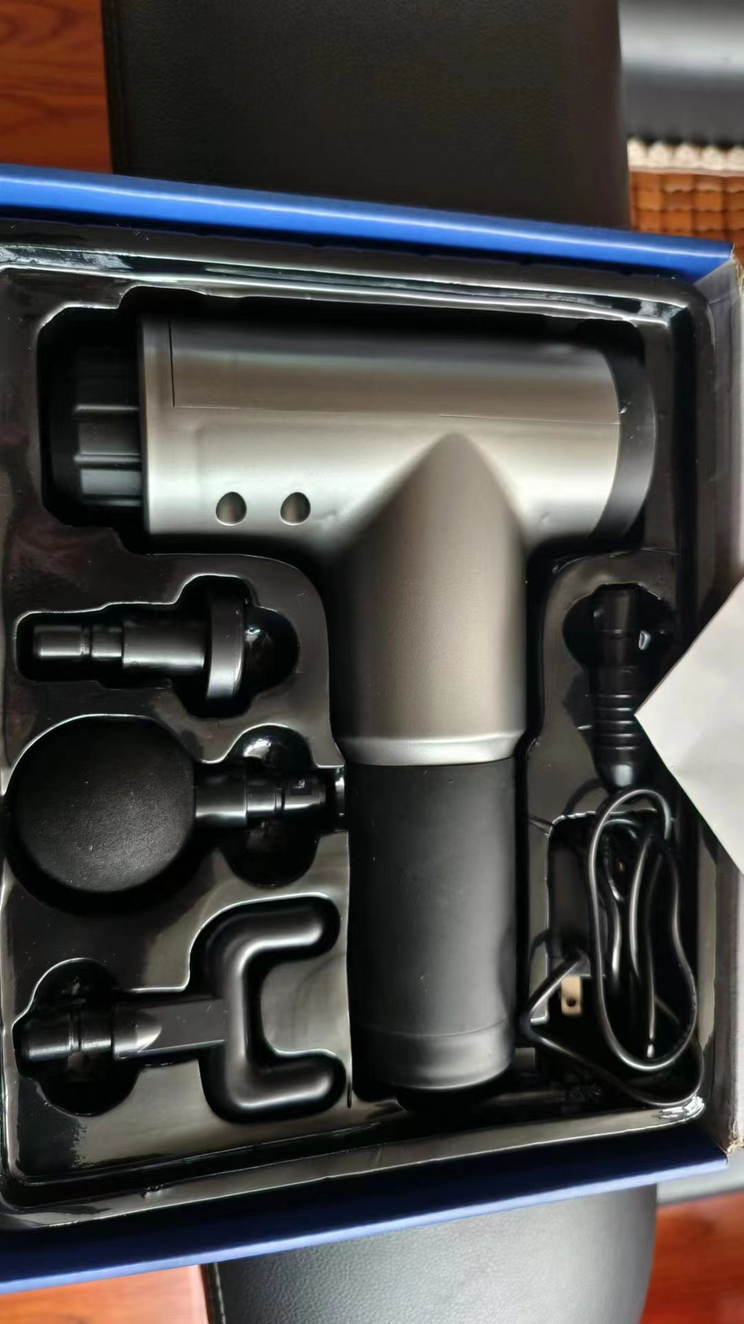 Cross-border electric massage gun, muscle relaxer, impact gun, portable vibrating fascia gun, electric massage fascia gun pic 23