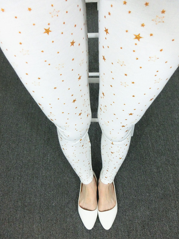 The new basic slimming style from Dongdaemun, South Korea, featuring star-studded nine-inch skinny leggings pic 56
