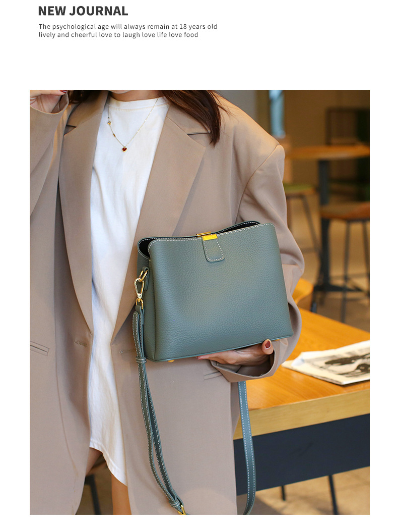 Crossbody bag for women in summer 2024, a versatile bag for women, a high-end, niche handbag with a large capacity pic 13