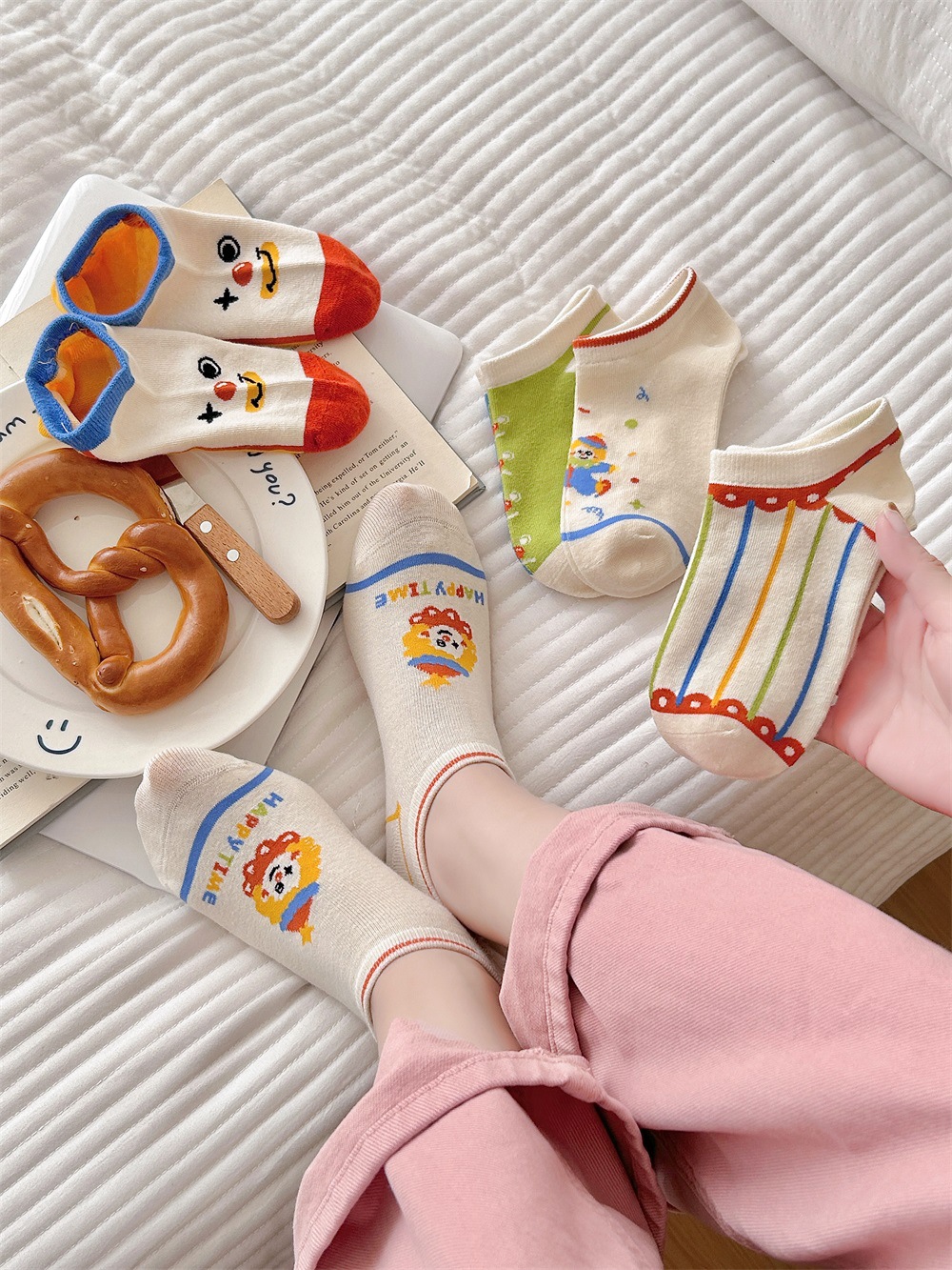 Quirky clown boat socks for women spring and summer, thin, low-top, shallow-mouth short socks, cotton boneless socks, wholesale of Zhuji socks pic 17