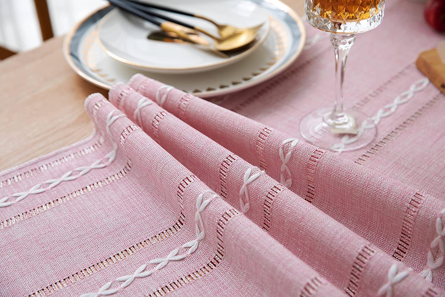 New cross-border Amazon handcrafted table flag, hollowed-out American country white tablecloth, dressing table scarf factory wholesale pic 33