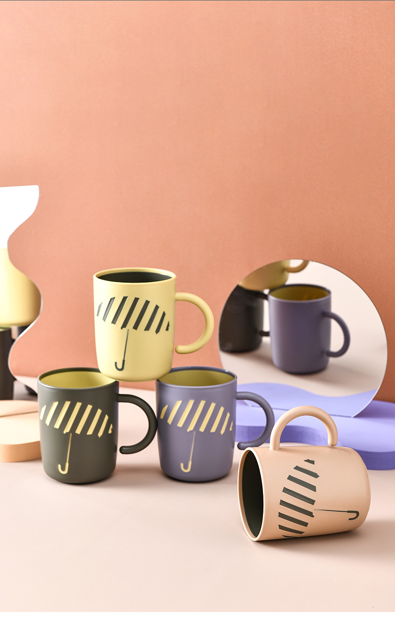 Simple cepillado tazas de enjuague conjunto de tazas de enjuague para mujeres cilindro para parejas tazas de tocador creativas un par versión coreana tazas de dientes lindos pic 12